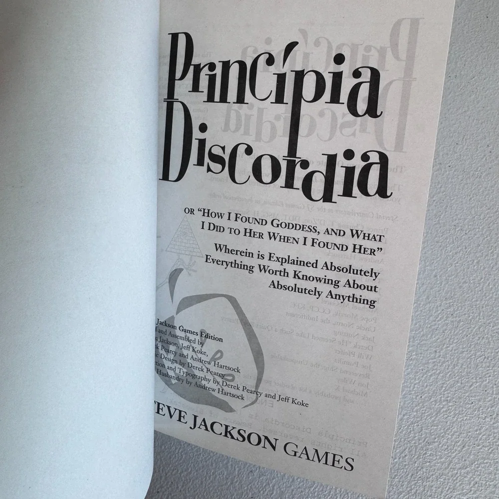 Principia Discordia: Or How I Found Goddess (Steve Jackson Games, 1994) used pbk